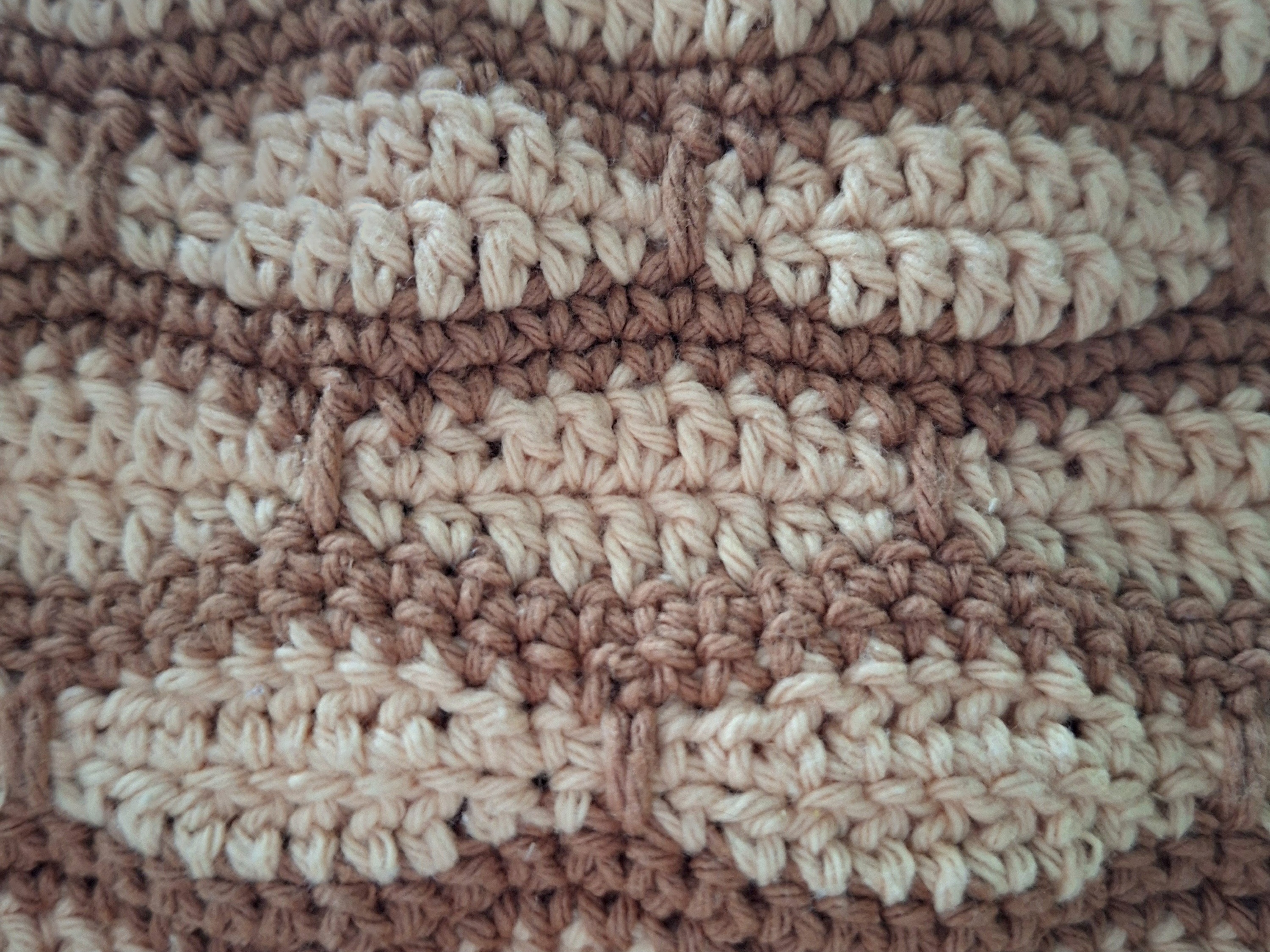 Honeycomb Pouch Detail