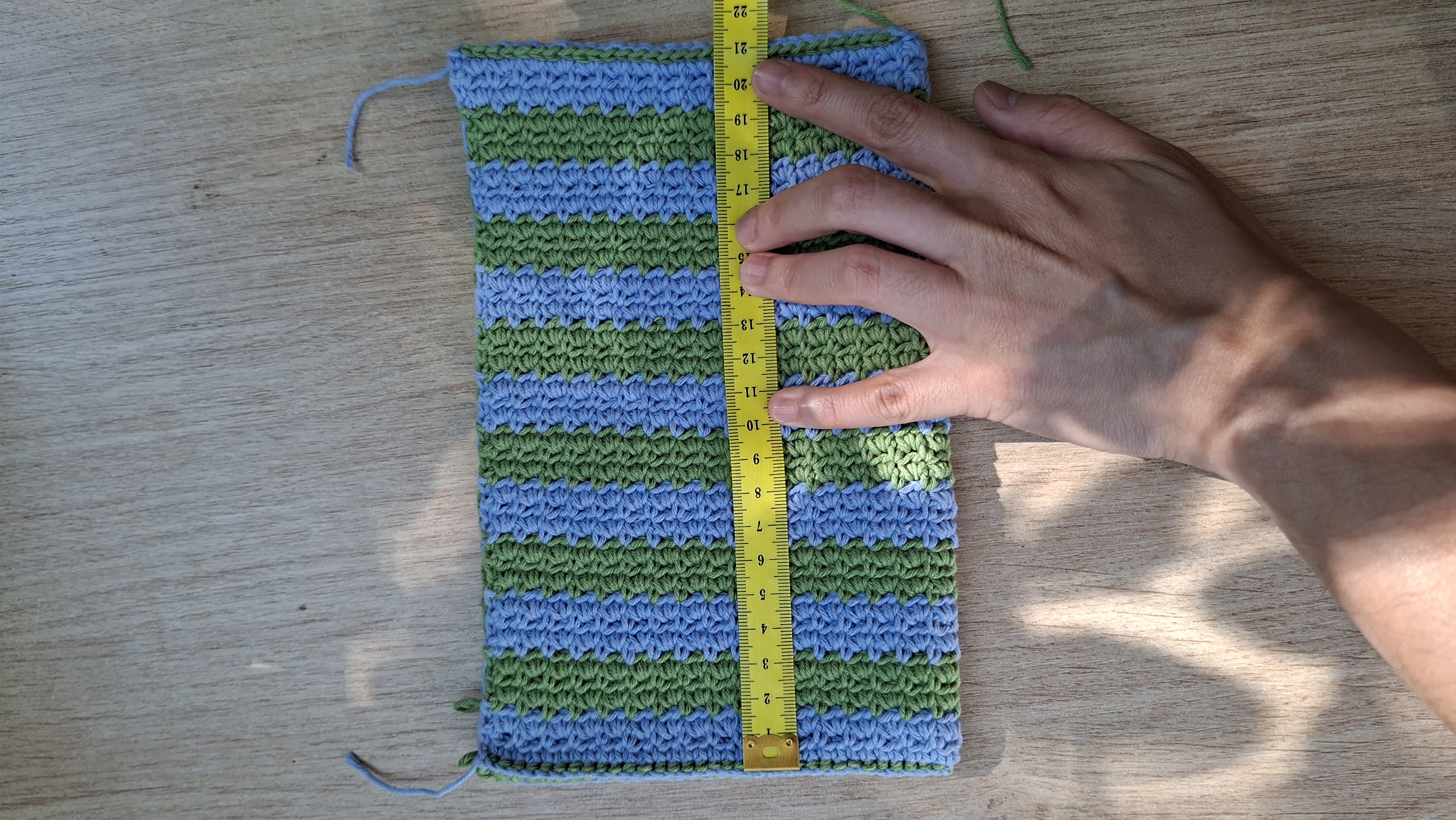 images/sieve_stitch_pouch_2.jpg